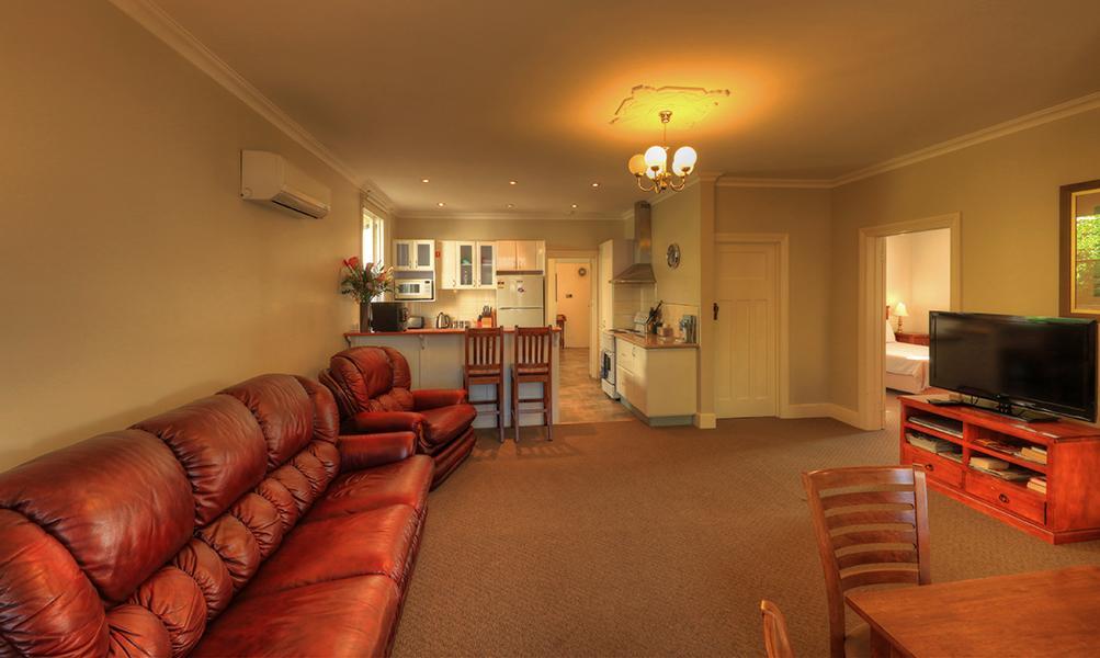 Grace'S Spa Cottage Smithton Bagian luar foto